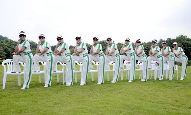 美女们的飒爽英姿运动装