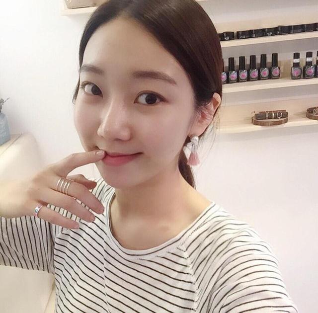 盘点ins上的高颜值美女｜多图解析，风格妆容气质一个也不放！