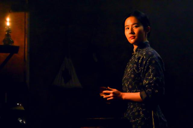 贾平凹《黑氏》：一个丑妇的“多段”恋情，揭开了人性的低级欲望