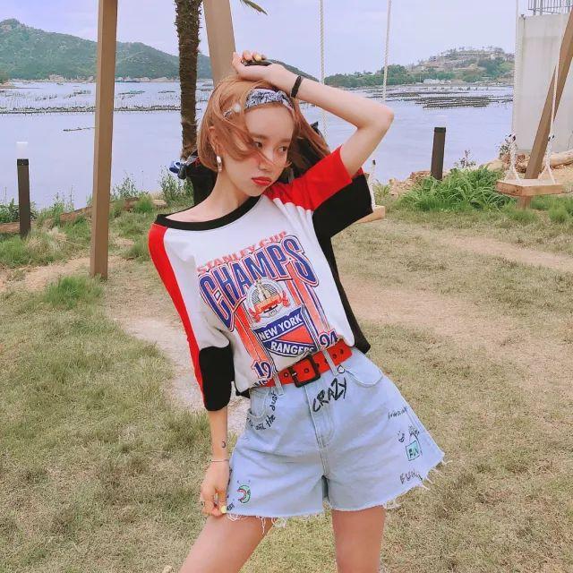 大胸也能穿出甜美小性感！让这位韩国时尚博主vivamoon带你领略夏日大胸妹的可爱小清新！