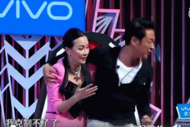 强吻、揩油、扒衣服?再大牌的女星也难逃“咸猪手”?