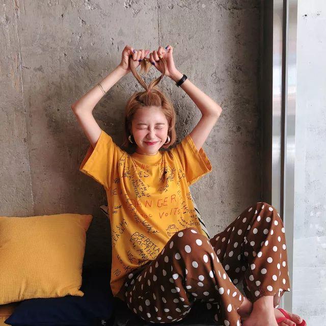 大胸也能穿出甜美小性感！让这位韩国时尚博主vivamoon带你领略夏日大胸妹的可爱小清新！