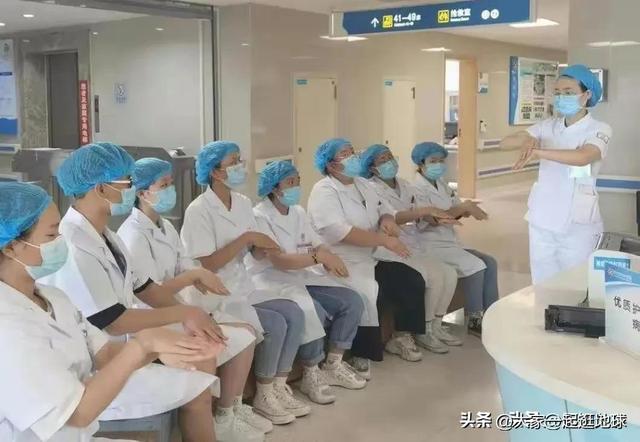 美女院长搞淫乱聚会，挪用公款，最后结局大快人心