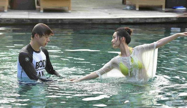 被揩油的十多位女星：有人被侵犯还要道歉，有人当场扇耳光还击