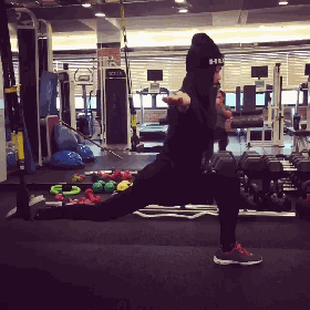 《流浪2》中的她竟是亚洲第一美女，坚持每天健身，身材果然很顶