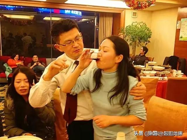 美女院长搞淫乱聚会，挪用公款，最后结局大快人心