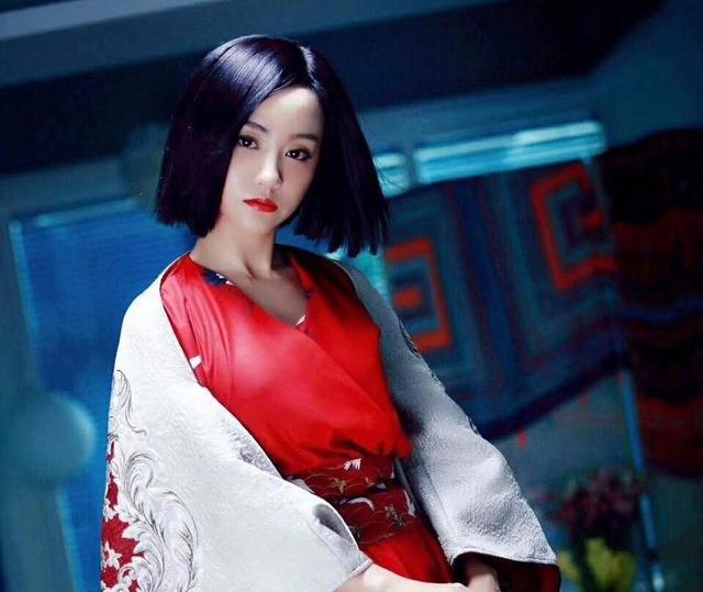 整容、耍大牌、自甘堕落成网红，8位“正女郎”近况差距好大