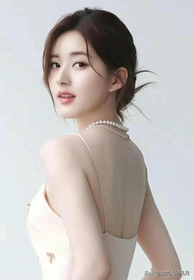 翩若惊鸿，婉若游龙‖古诗词之古人如何花式夸美女