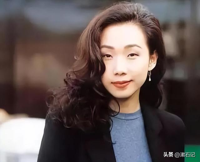 明明长相普通,却让人欲罢不能,这5位“气质美女”个个一眼万年