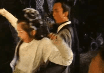 强吻、摸胸、掀裙底，这些男星究竟是真敬业，还是借戏揩油？