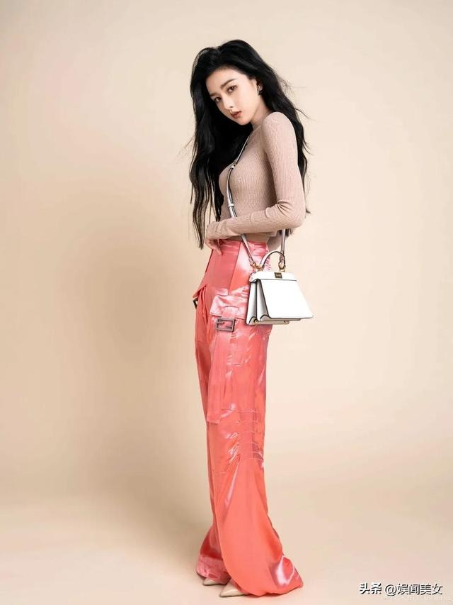 清纯又性感的小美女-宋祖儿写真影集