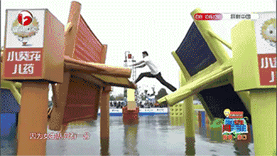 多少人惨遭大学舍友报名《男生女生向前冲》？