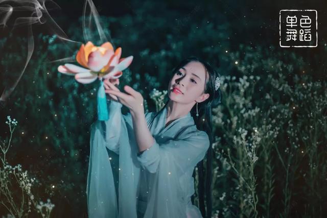 慢摇版《千年等一回》编舞,没想到白素贞和小青还会跳街舞