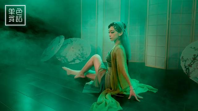 慢摇版《千年等一回》编舞,没想到白素贞和小青还会跳街舞