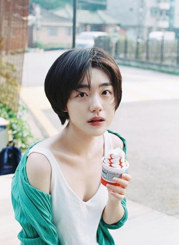 日网票选2021最受欢迎“新生代女演员”个个肤白貌美