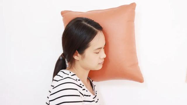 女性朋友注意,到了50岁之后,若想减肥,建议从4个方面入手