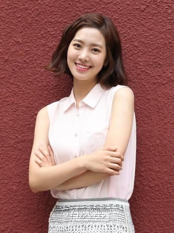 日网票选2021最受欢迎“新生代女演员”个个肤白貌美