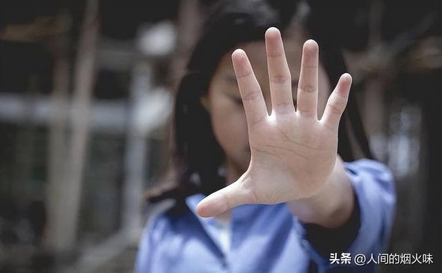 女孩和男孩深夜喝酒睡一起，第二天女孩报警强奸，法院会怎么判？
