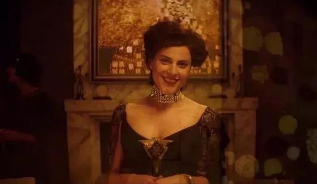 金衣女人 仰慕你的人太多