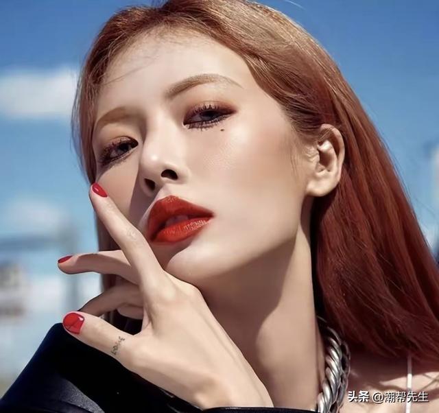 脸上这4处是真正的“美人痣”，别轻易点掉，有高级感还更添风情