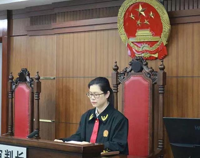 广州政法女干警扛起工作半边天，构筑平安广州靓丽风景线