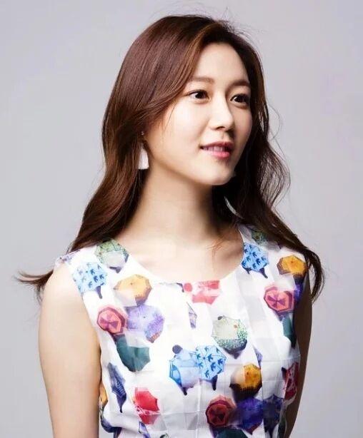 日网票选2021最受欢迎“新生代女演员”个个肤白貌美