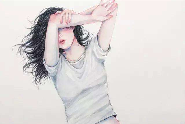 女性的胸部和臀部，为什么会对男人产生“性吸引力”？答案很科学