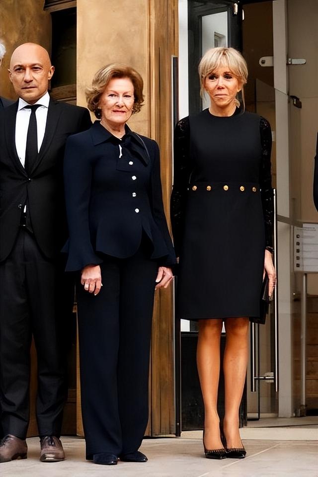 70岁的布丽吉特：光看腿不输韩国女团，怪不得马克龙对她死心塌地