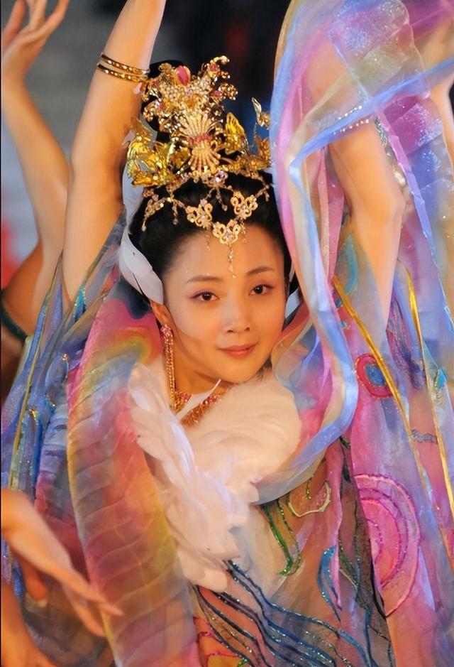 简直演活了古装“第一美人”，这8位女星堪称绝色，美到骨子里了