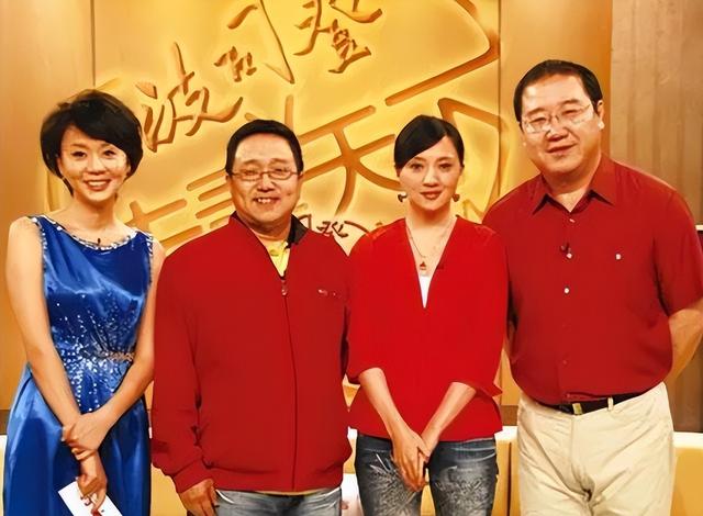 演员句号：再婚娶小11岁妻子，让丧子的岳父母不再流泪