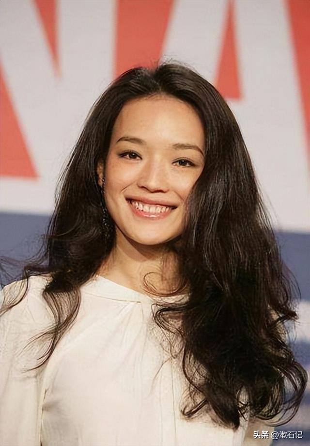 明明长相普通,却让人欲罢不能,这5位“气质美女”个个一眼万年