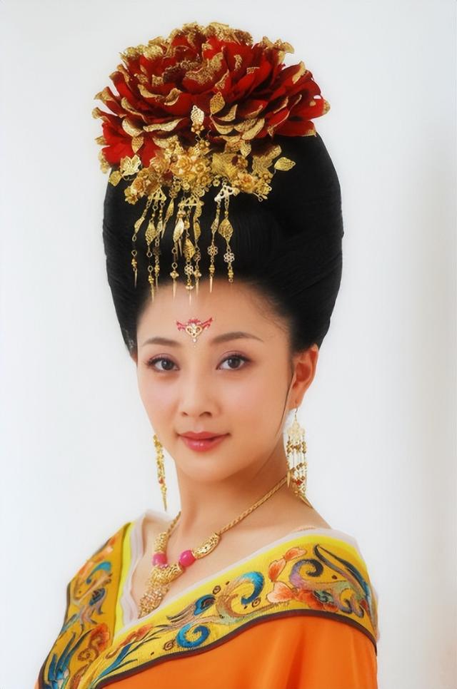 简直演活了古装“第一美人”，这8位女星堪称绝色，美到骨子里了