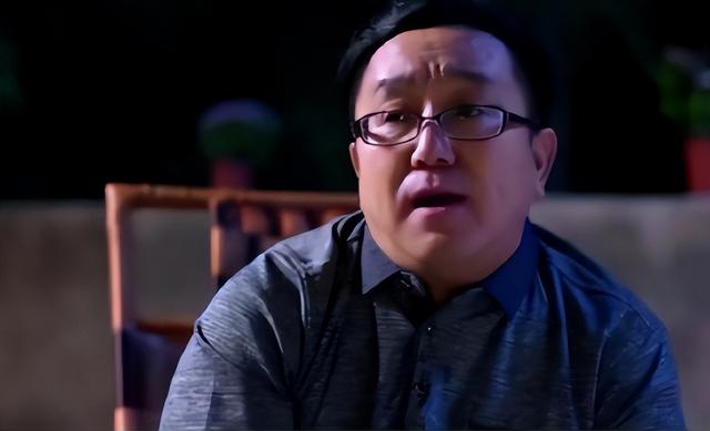 演员句号：再婚娶小11岁妻子，让丧子的岳父母不再流泪