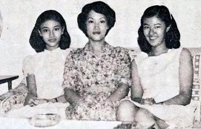 “木头美人”李嘉欣的复杂情史：出走半生，归来仍嫁富豪