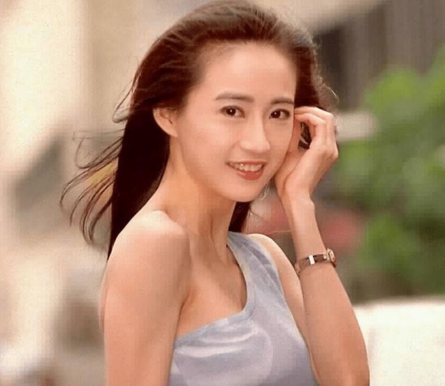 5位拒绝潜规则的女星，桑妮皈依佛门，李菁菁直接退出娱乐圈