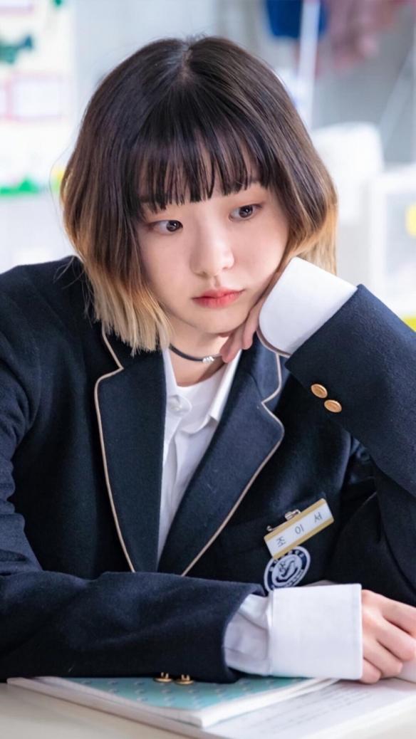 日网票选2021最受欢迎“新生代女演员”个个肤白貌美