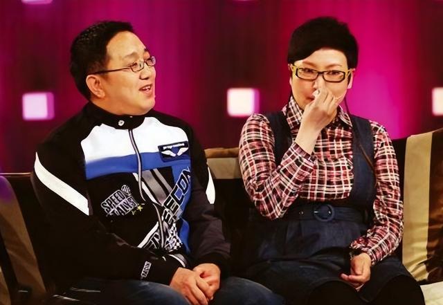 演员句号：再婚娶小11岁妻子，让丧子的岳父母不再流泪