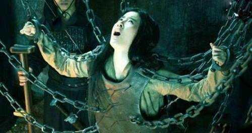 女明星被绑住的古装造型,张柏芝的太认真,刘亦菲的太狠了