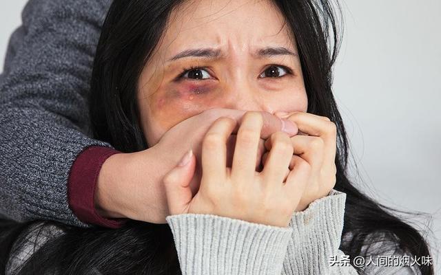 女孩和男孩深夜喝酒睡一起，第二天女孩报警强奸，法院会怎么判？