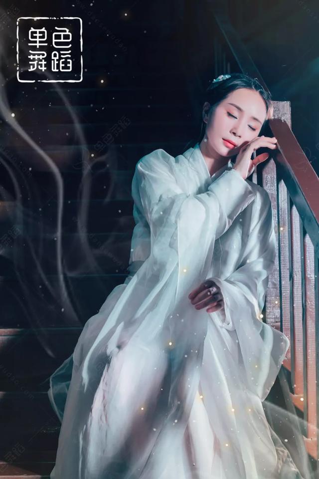 慢摇版《千年等一回》编舞,没想到白素贞和小青还会跳街舞