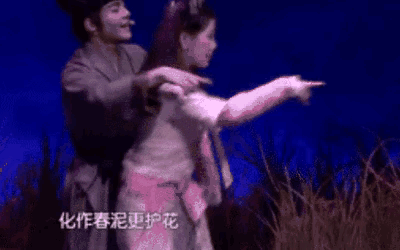 强吻、摸胸、掀裙底，这些男星究竟是真敬业，还是借戏揩油？