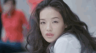 明明长相普通,却让人欲罢不能,这5位“气质美女”个个一眼万年