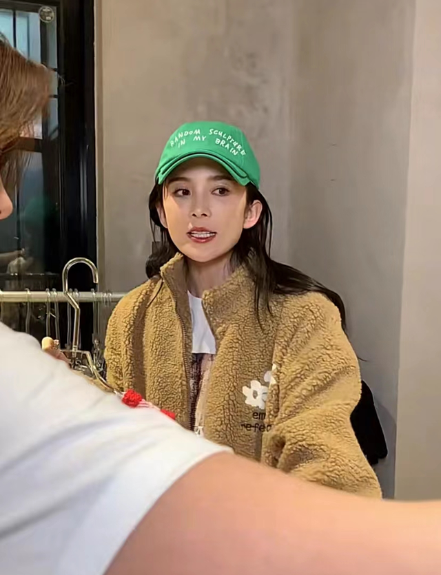 整容、耍大牌、自甘堕落成网红，8位“正女郎”近况差距好大