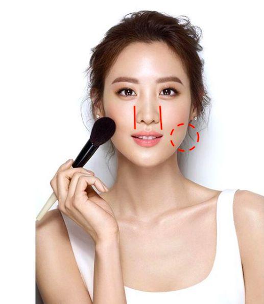 《神奇动物2》的美女蛇惊艳，金秀贤被赞“活神仙”