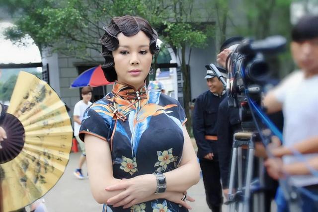 于小慧VS王茜华：因《和平年代》而走出不同的人生