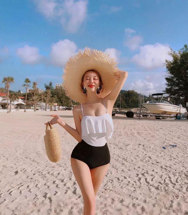 大胸也能穿出甜美小性感！让这位韩国时尚博主vivamoon带你领略夏日大胸妹的可爱小清新！