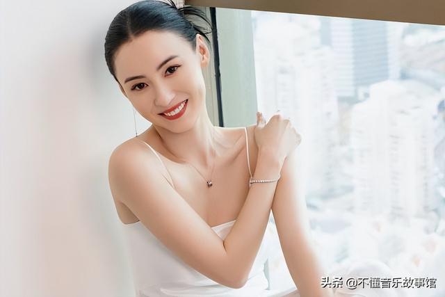 香港十大性感美女,曾经的港星女神,满满的青春回忆