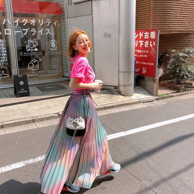 大胸也能穿出甜美小性感！让这位韩国时尚博主vivamoon带你领略夏日大胸妹的可爱小清新！