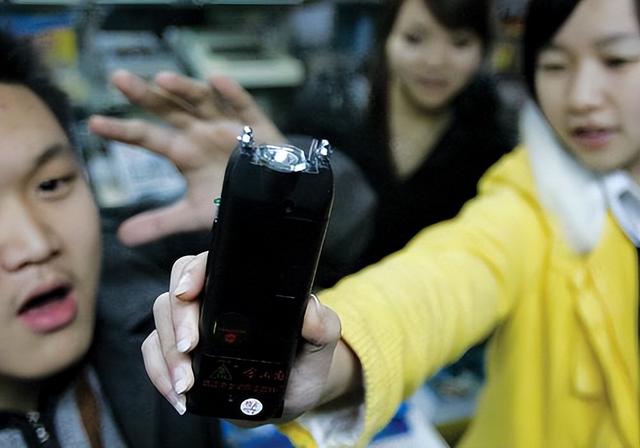 外貌普通却威力巨大!八种女性自卫神器,其貌不扬却是救命神器