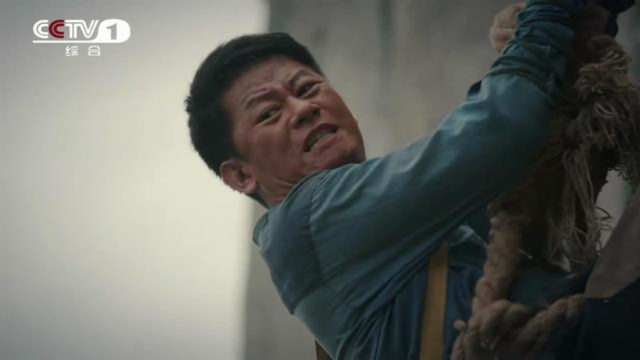 首播两集，拿下全国第一！《高山清渠》里的这些细节，你get到了吗？